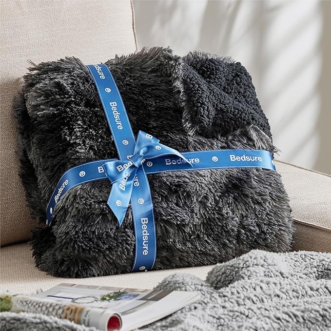 Bedsure GentleSoft Fuzzy Sherpa Faux Fur Twin Blanket Tie Dye Black Cozy Gifts - Image 6