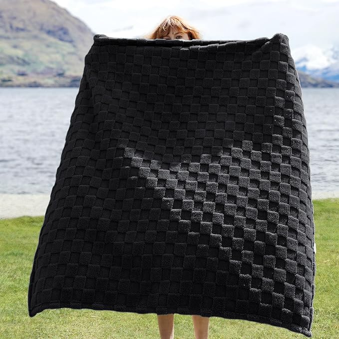 Bedsure GentleSoft Black Throw Blanket - Image 2