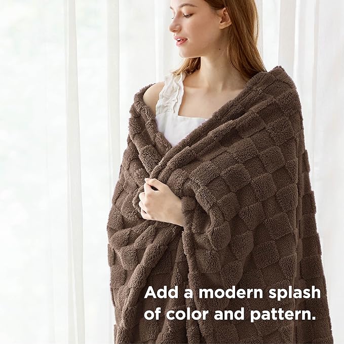 Bedsure GentleSoft Brown Throw Blanket - Image 5