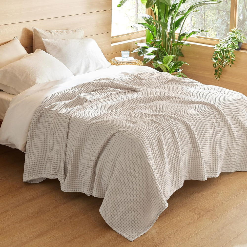 Bedsure Lightweight 100% Cotton Waffle Blanket, King, Linen