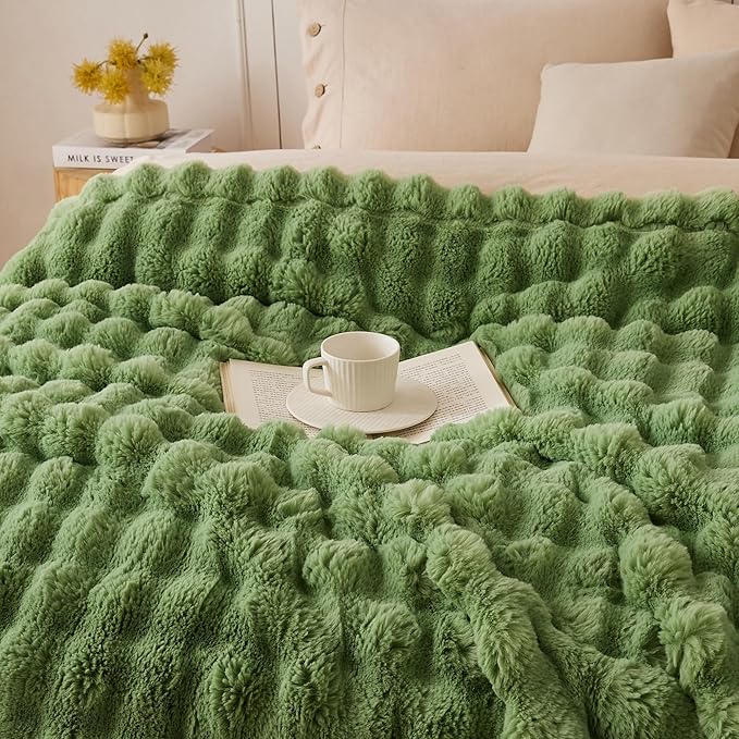 COOVA Faux Fur Throw Blanket for Couch, Cozy Soft and Fuzzy Plush Rabbit Fur - Image 3