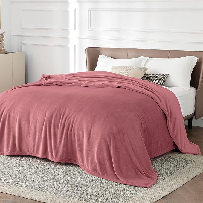 Bedsure GentleSoft Fleece Bed Blankets Queen Size Dusty Rose - Image 2