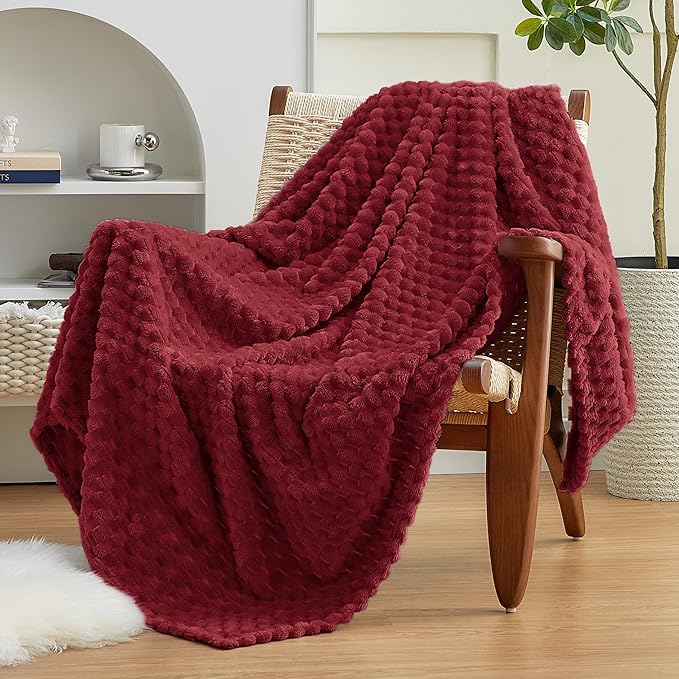 EXQ Home Fleece Throw Blanket for Couch or Bed by EXQHomeTexitleCoLtd