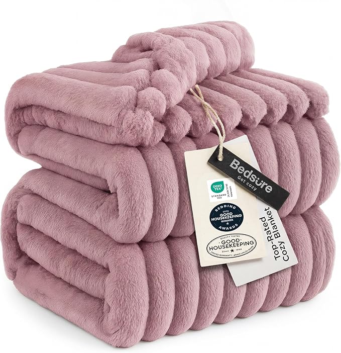 Bedsure GentleSoft Pink Full Blanket by BEDSURE