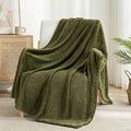 Exclusivo Mezcla Fleece Throw Blanket Extra Large, Super Soft and Warm Blankets by ExclusivoMezcla
