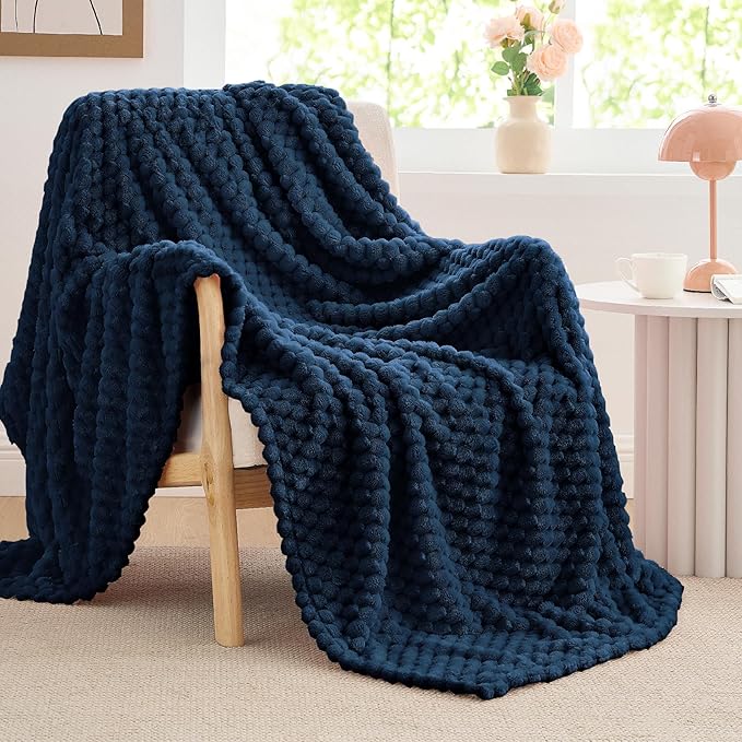 BEDELITE Fleece Throw Blanket for Couch & Bed - Image 8