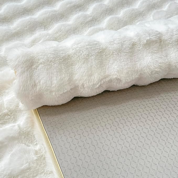 White Rabbit Plush Rug 2'x3', Fluffy Faux Fur Shaggy Area Rug - Image 5