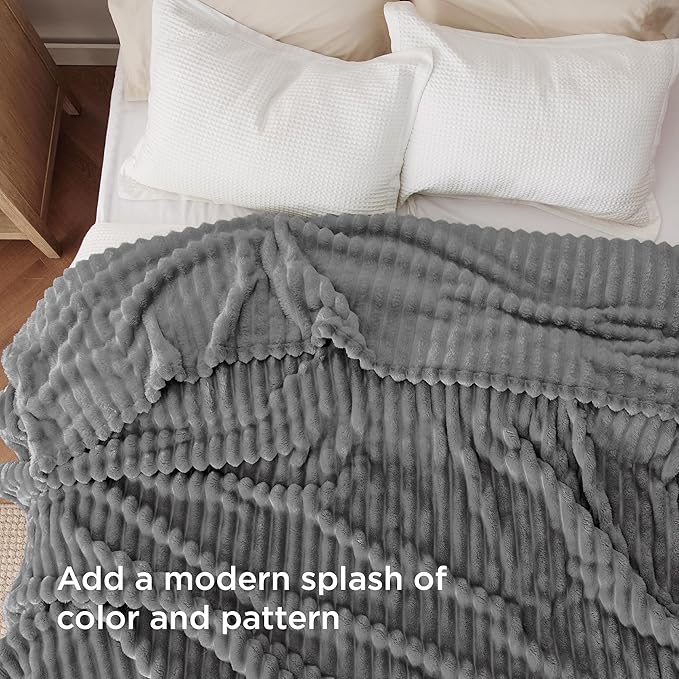 Bedsure GentleSoft Frost Gray Fleece Blanket - Image 3