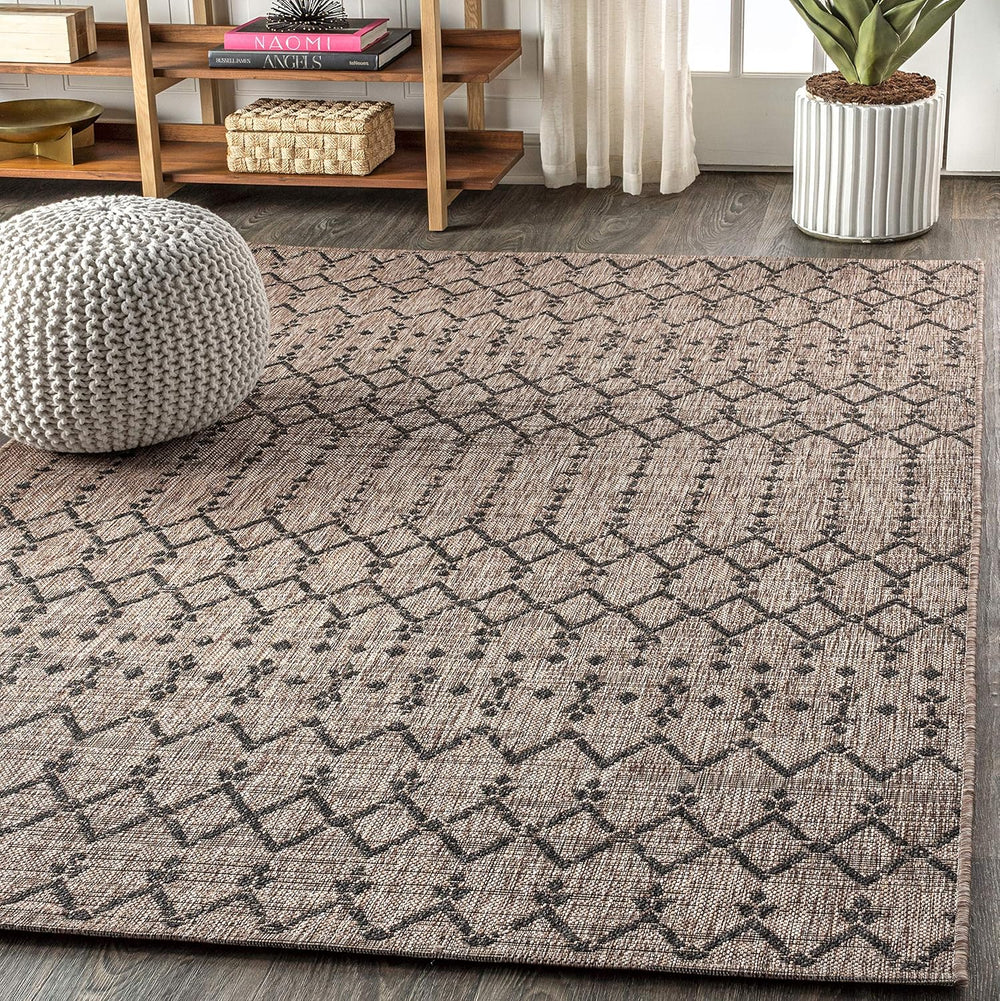 JONATHAN Y Moroccan Geometric Indoor Outdoor Area Rug 8X10 Natural/Black, Our...