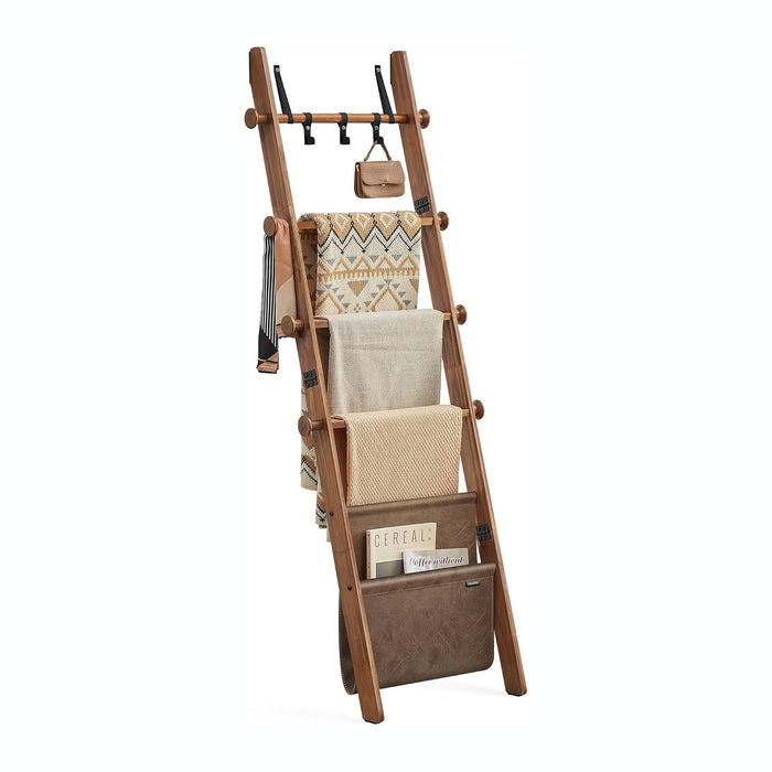 VASAGLE Blanket Ladder for Living Room, 5-Tier Wooden Ladder Shelf, Decorative Farmhouse Blanket Rack with Synthetic Leather Bag, Metal Hooks, Side Hooks, for Bedroom, Caramel Brown ULLS022K01